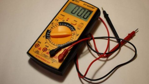 Memilih multimeter yang berkualiti untuk rumah dan tempat kerja