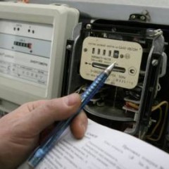 Apakah meter elektrik yang digerakkan sendiri dan bagaimana ia dibentuk