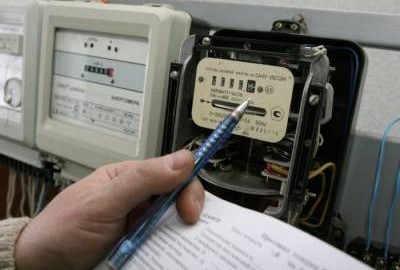 Apakah meter elektrik yang digerakkan sendiri dan bagaimana ia dibentuk