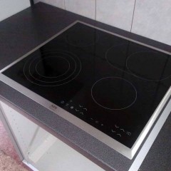 Bagaimana memasang dapur terpasang di meja?